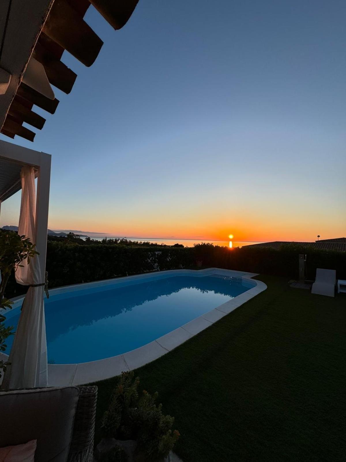 Villa Adel San Teodoro  Exteriér fotografie