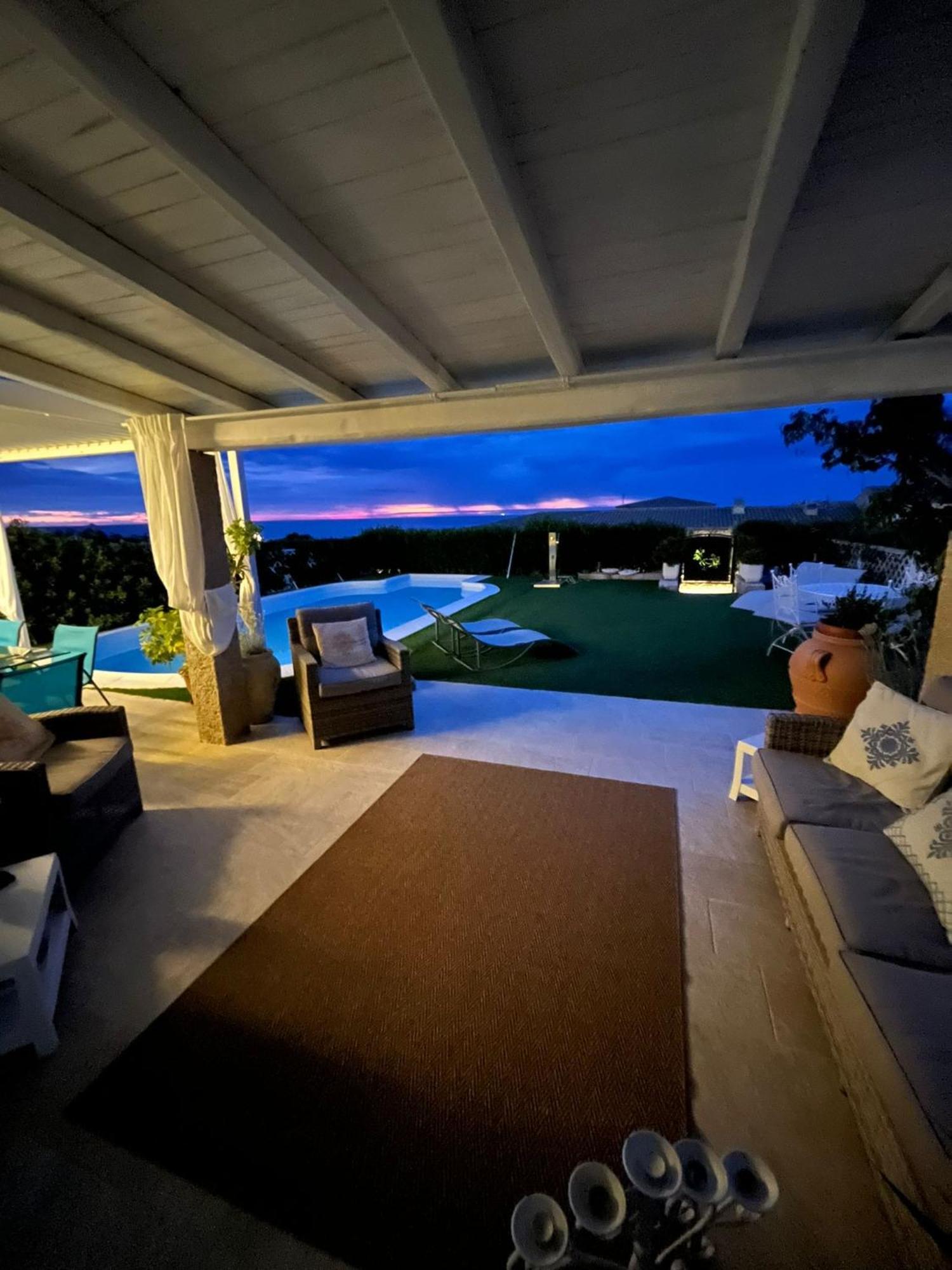 Villa Adel San Teodoro  Exteriér fotografie